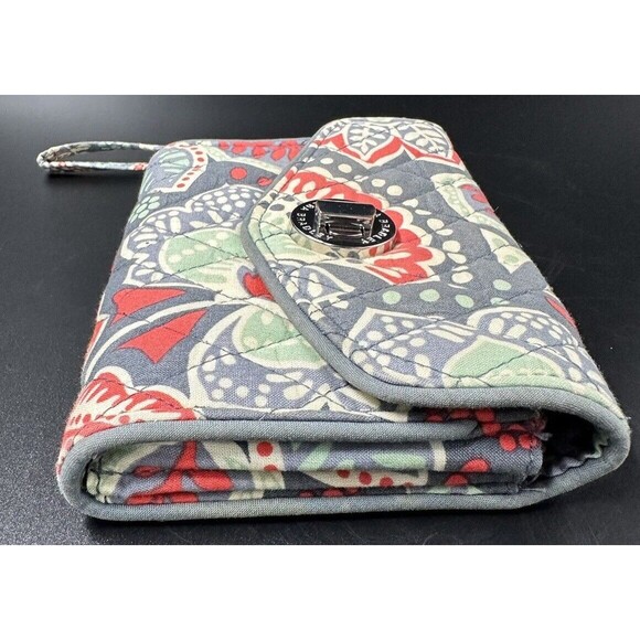Vera Bradley Quilted Nomadic Gray Orange Green Floral Turn Lock Latch Wallet - Picture 3 of 11
